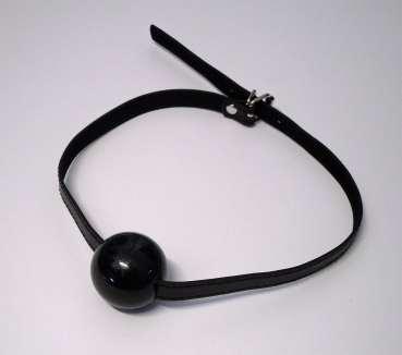 Preiswerter schwarzer Ballknebel für den BDSM Einstieg