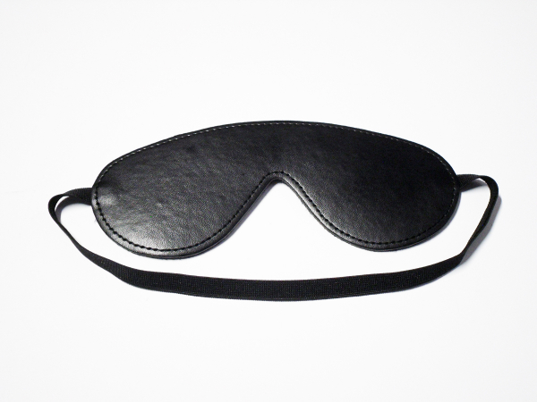 Augenmaske mit Gummizug